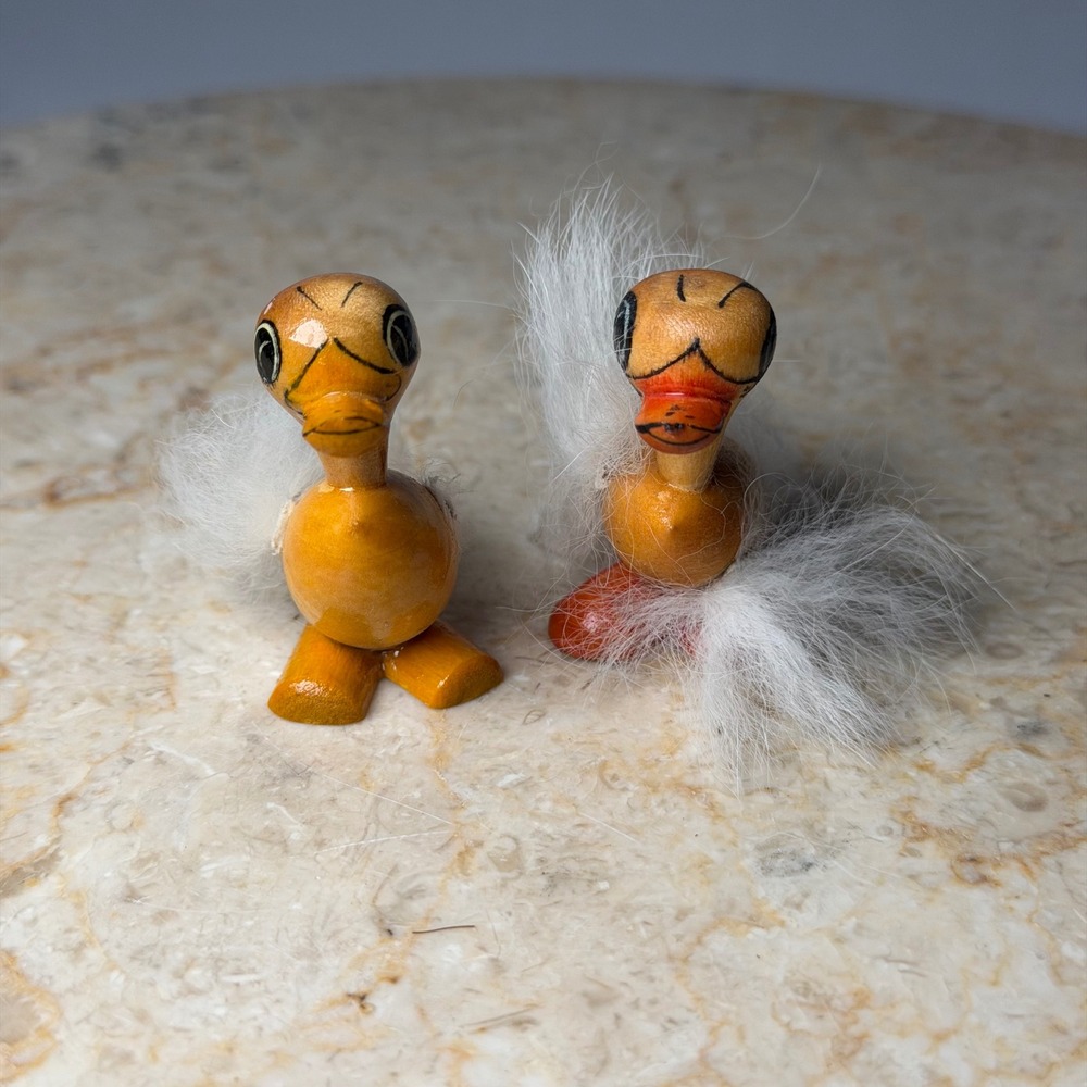 Erzgebirge Vintage Wooden Easter Duck Figurines 2in Yellow Furry Kitsch Set of 2